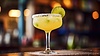 Margarita de cóctel tradicional decorada con | Foto de stock