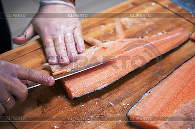 Chef preparación salmón pescado | Foto de alta resolución |ID 7337005