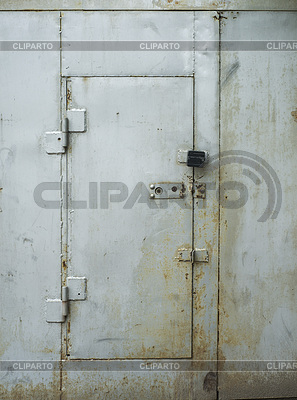 Pintado de blanco puerta de metal | Foto de alta resolución |ID 4721145